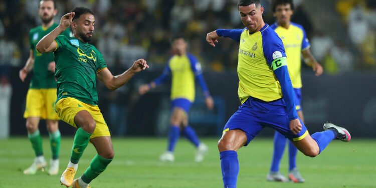 Cristiano Ronaldo Scores a Brace and Brings Al Nassr Back to Victory: Closing in on 1,000 Goals!