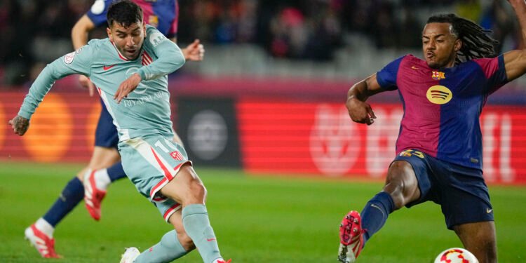 Barcelona and Atlético Madrid Draw 4-4 in an Incredible Copa del Rey Semifinal First Leg