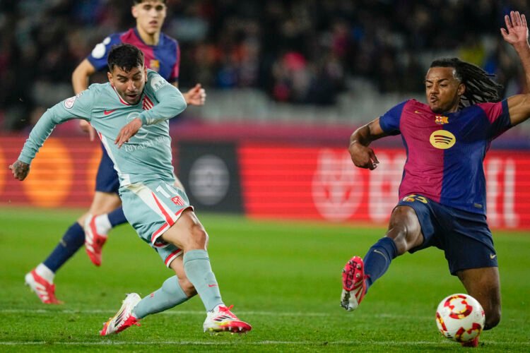 Barcelona and Atlético Madrid Draw 4-4 in an Incredible Copa del Rey Semifinal First Leg