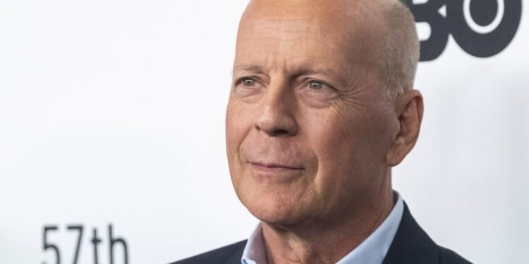 Emma Heming’s message sparks confusion about Bruce Willis, but the actor is still alive