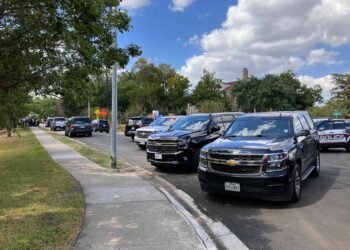 Murder suspect killed in shootout with law enforcement near Houston’s Third Ward