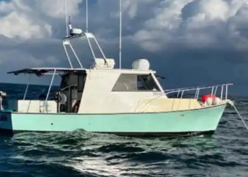 3 fishermen vanish near Georgia, prompting massive Coast Guard, Navy search