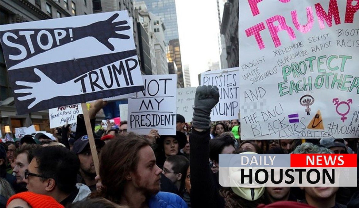 Indictment reveals Russians also organized anti-Trump rallies after election