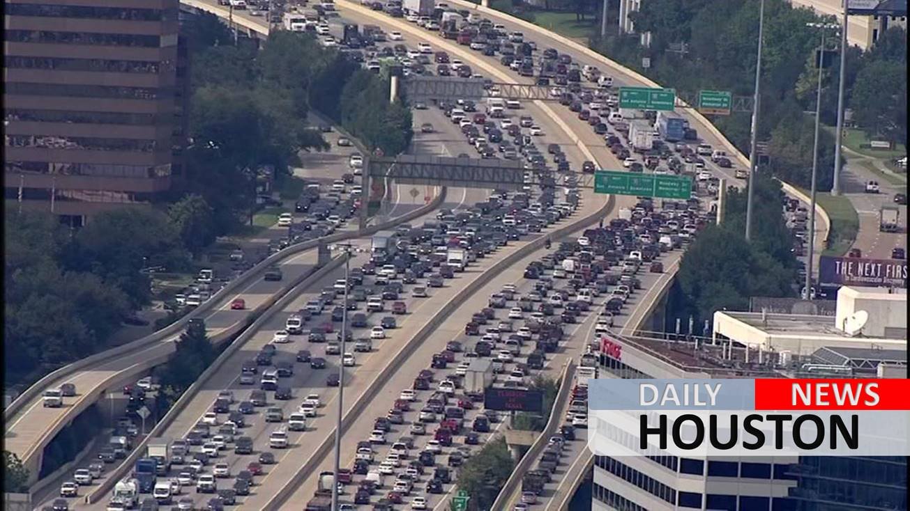 Officials to present transportation safety plan after spike in wrecks seen in Houston-area