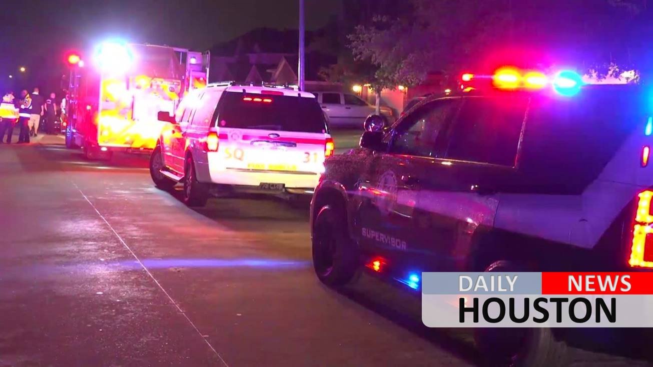 3-year-old boy struck by car in north Harris County