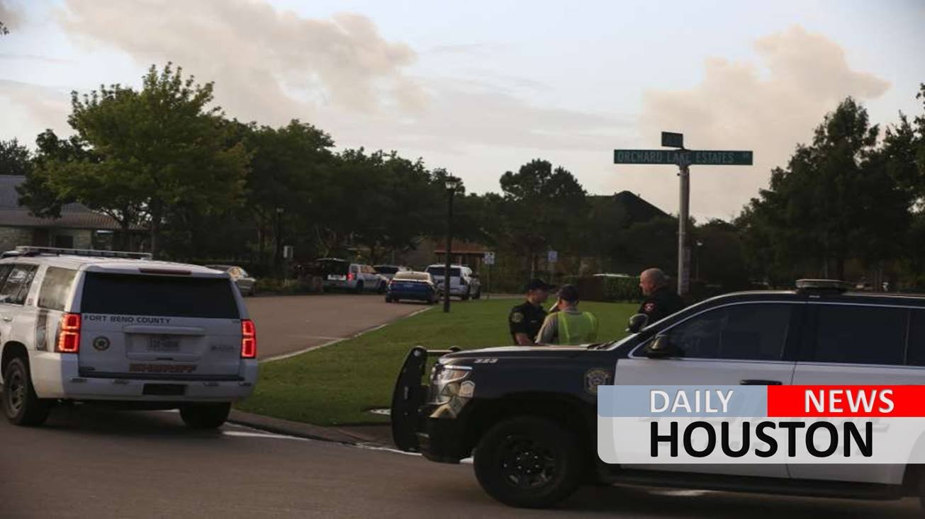 SWAT standoff ends after barricaded gunman found dead inside Fort Bend County home
