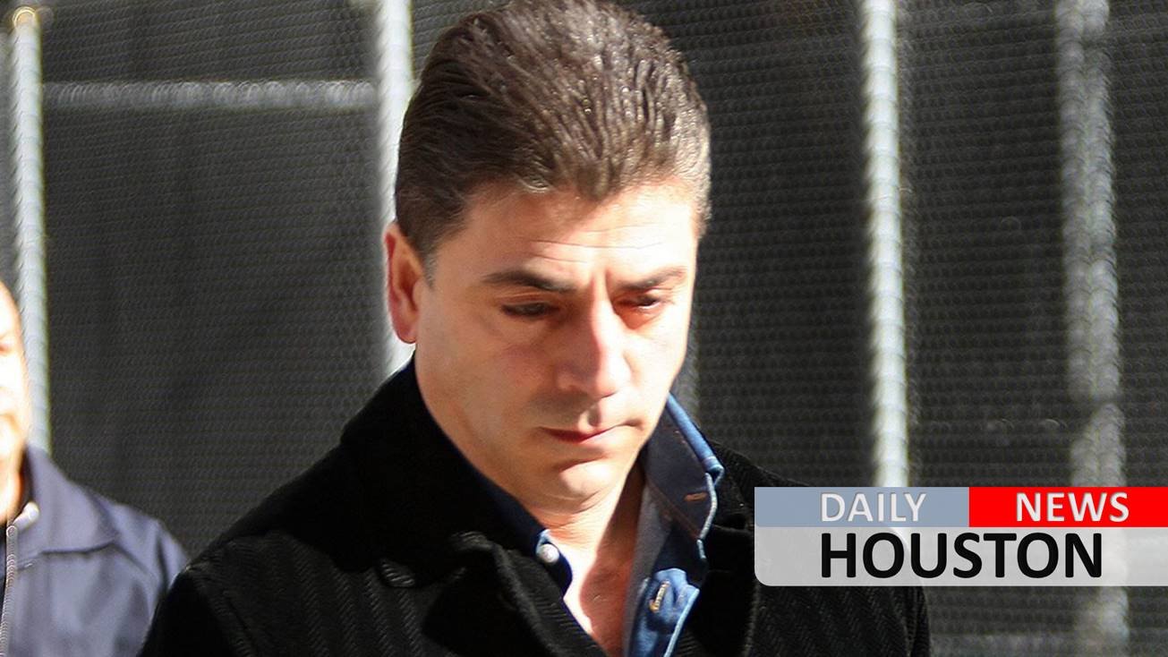 Frank Cali, reputed Gambino crime family boss, fatally shot outside Staten Island home
