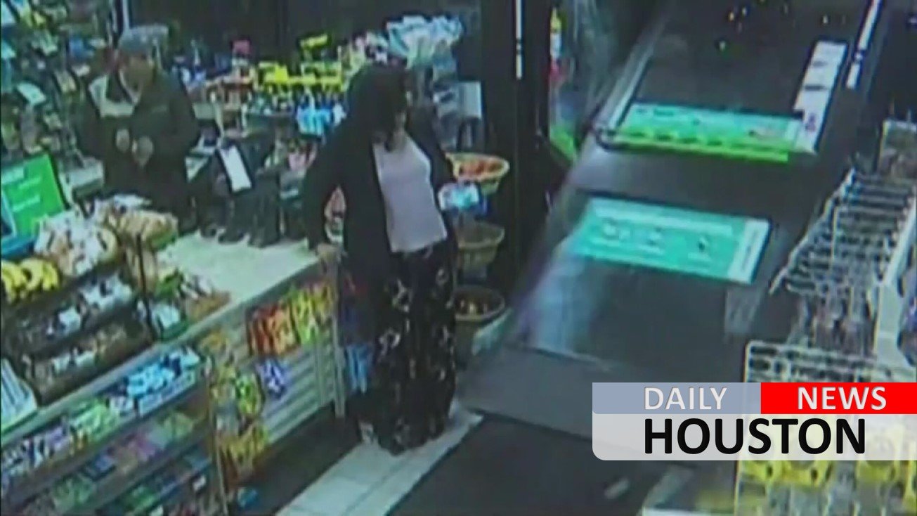 CLOSE CALL: SUV crashes into 7-Eleven, narrowly missing customer