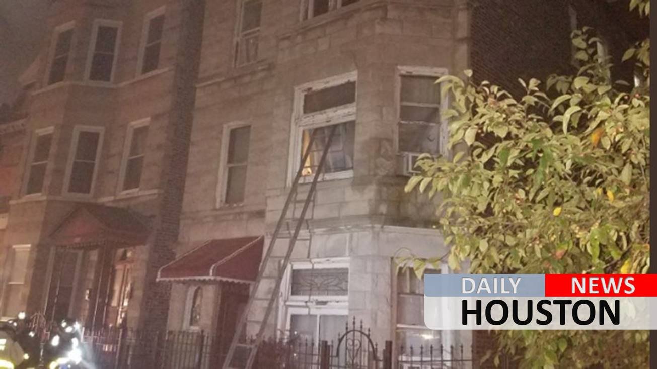 Chicago apartment fire kills 8, including children