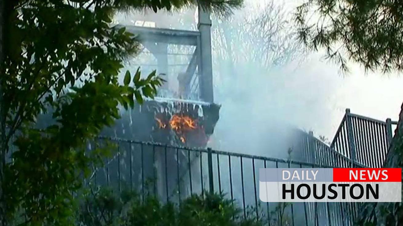 ‘Bachelor’ mansion reportedly burned in California wildfire