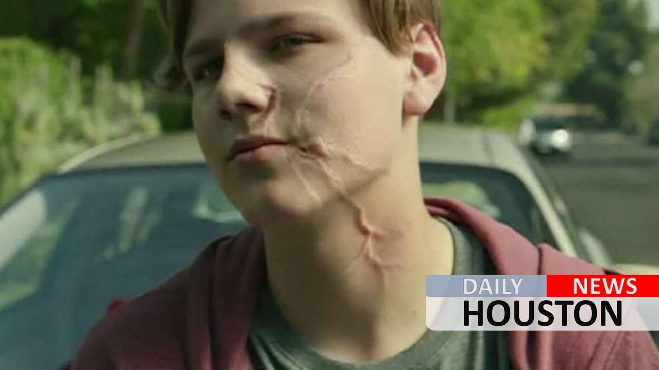 Texas school changes dress code to battle teen vaping epidemic