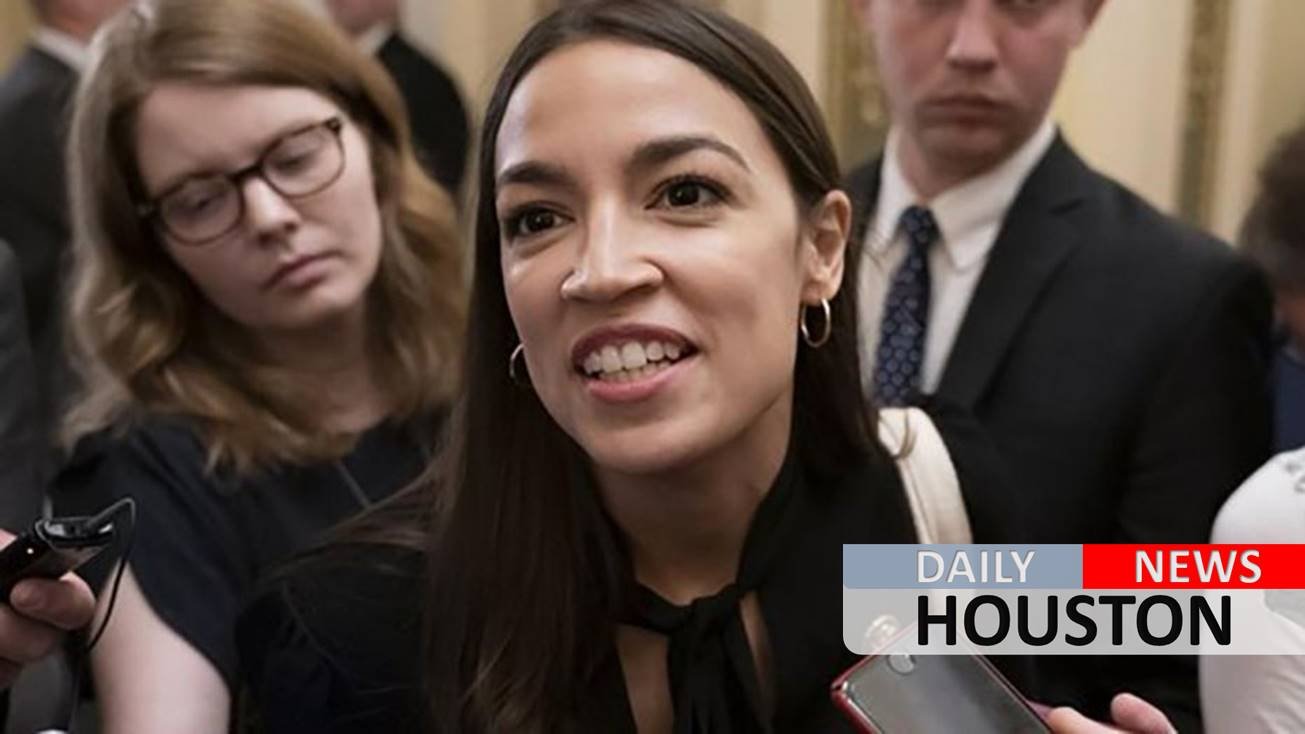 AOC supports the ‘decolonization process’ of Puerto Rico following governor’s resignation