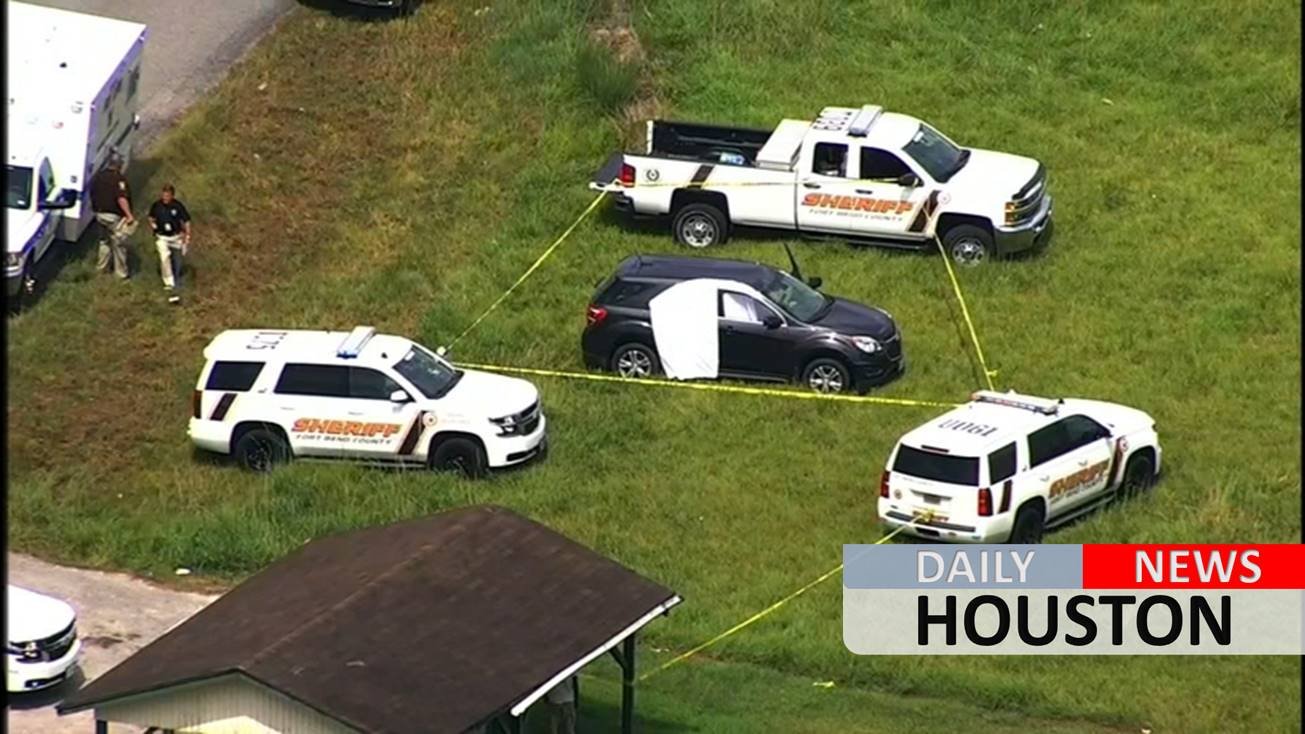 Man kills ex-girlfriend’s mother and brother before turning gun on himself