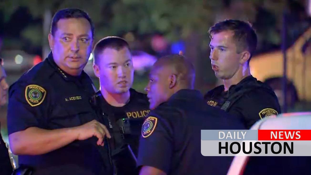 Police officer shot, 1 suspect down in SE Houston
