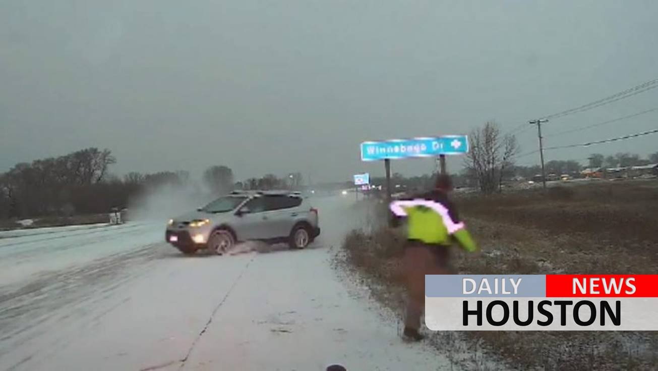 Wisconsin deputy nearly hit by vehicle after driver loses control during winter storm