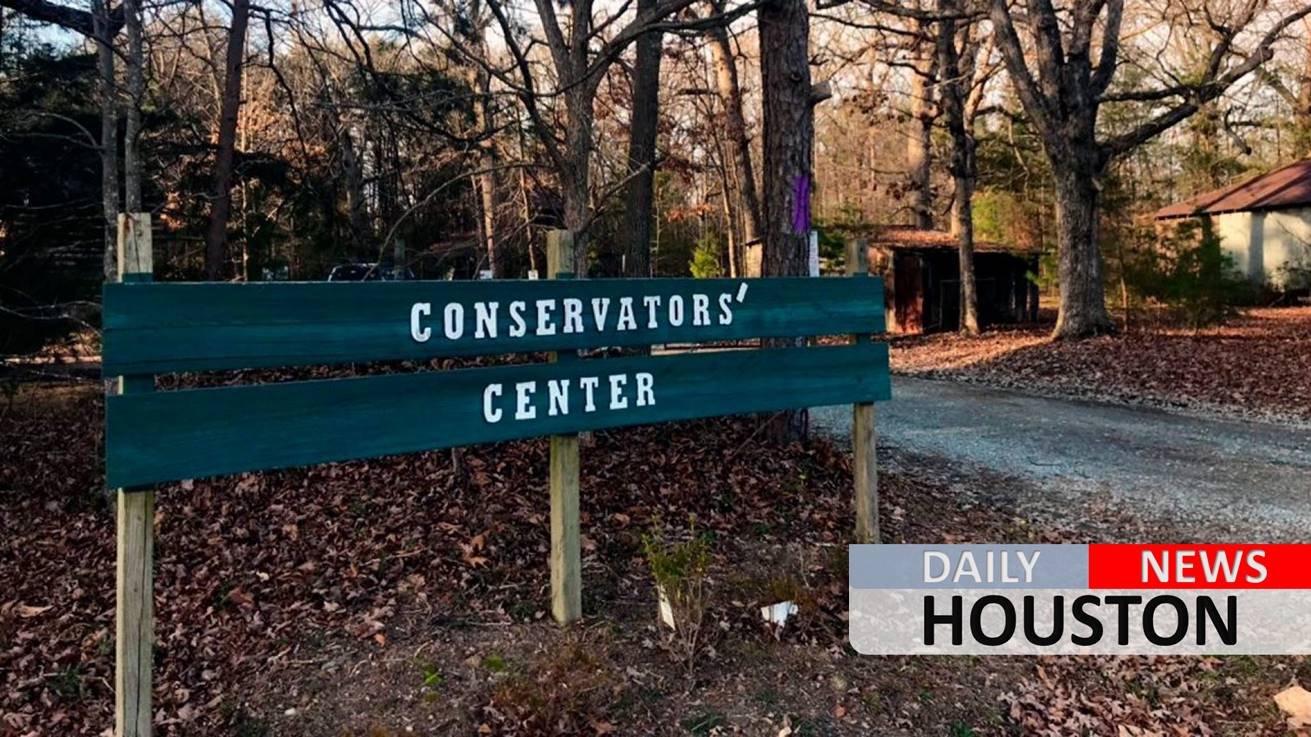 Lion kills 22-year-old worker at North Carolina wildlife conservatory