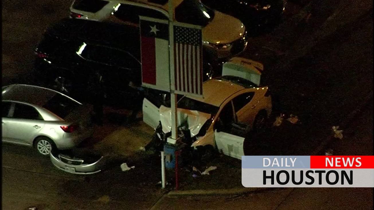 16-year-old charged in connection to carjacking after deadly crash in stolen car