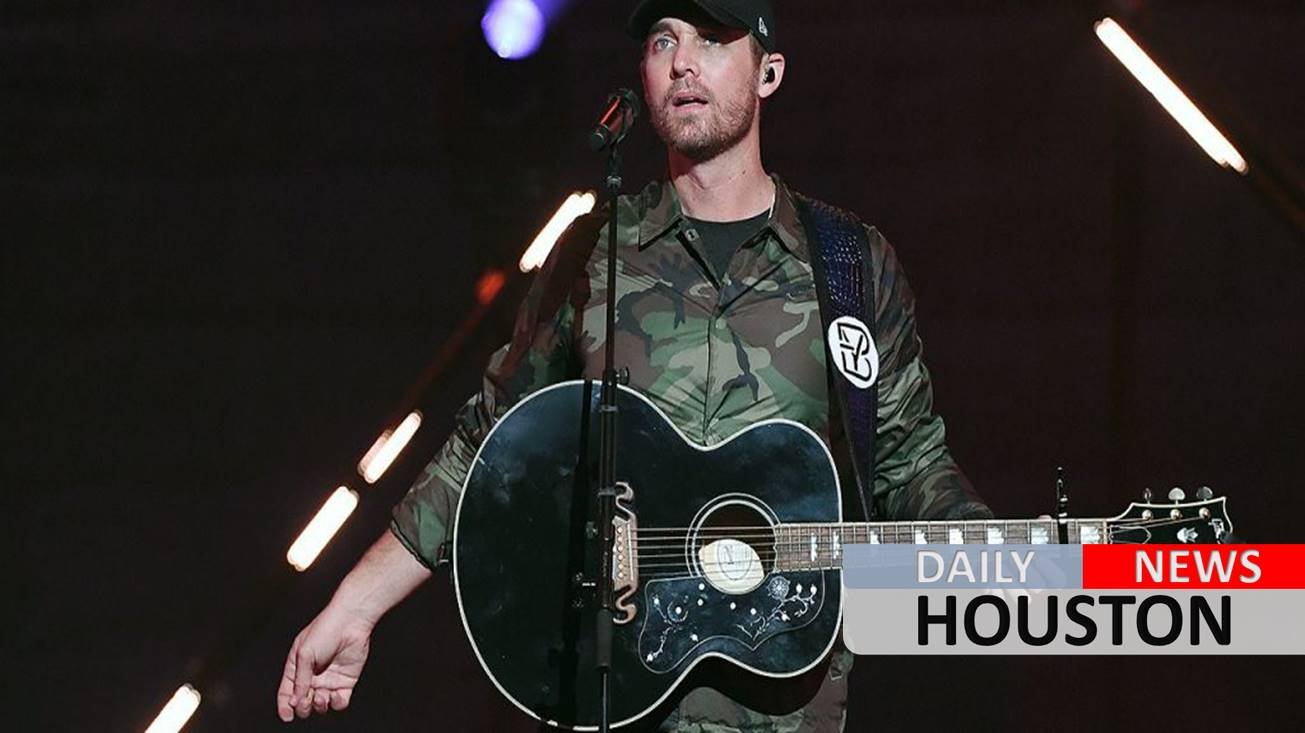 Country star Brett Young cuts set short after voice gives out