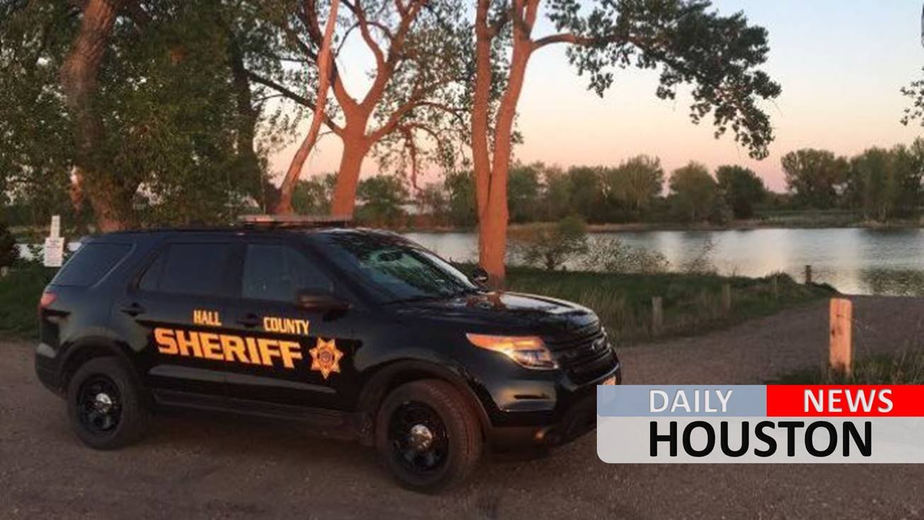 Georgia deputy killed, search on for suspects considered ‘armed and dangerous’