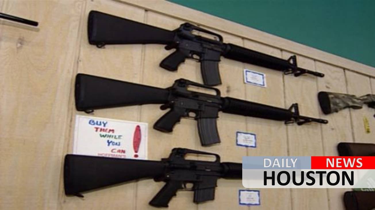 Colt suspending production of AR-15 for civilians