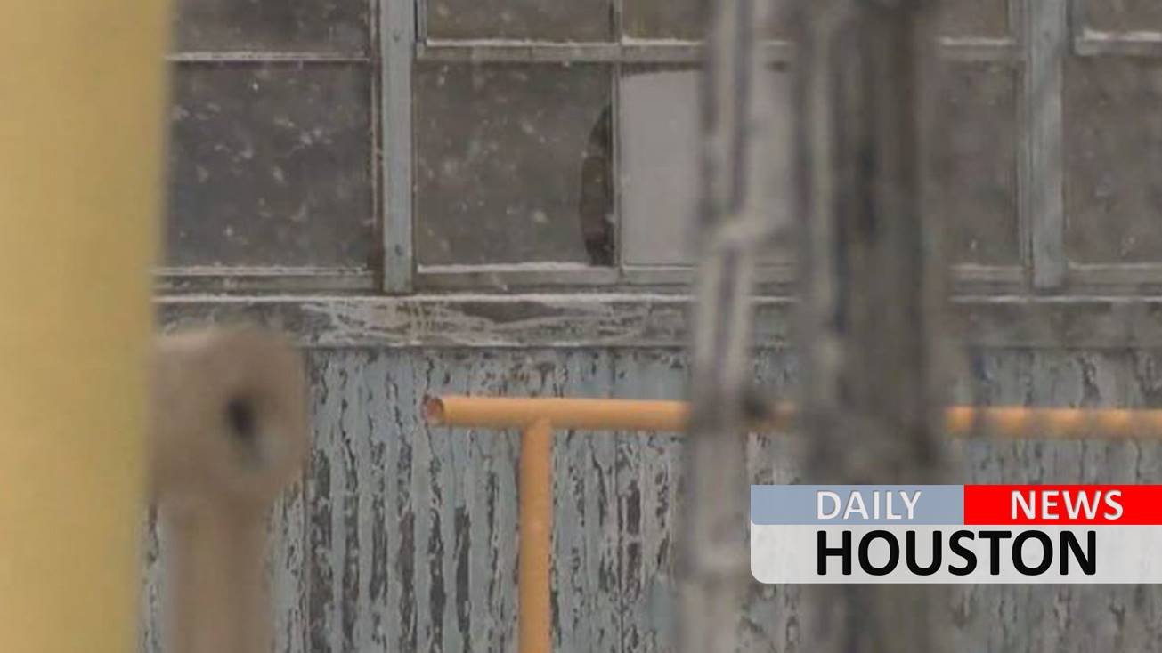 Michigan man dies after falling into tank of sulfuric acid