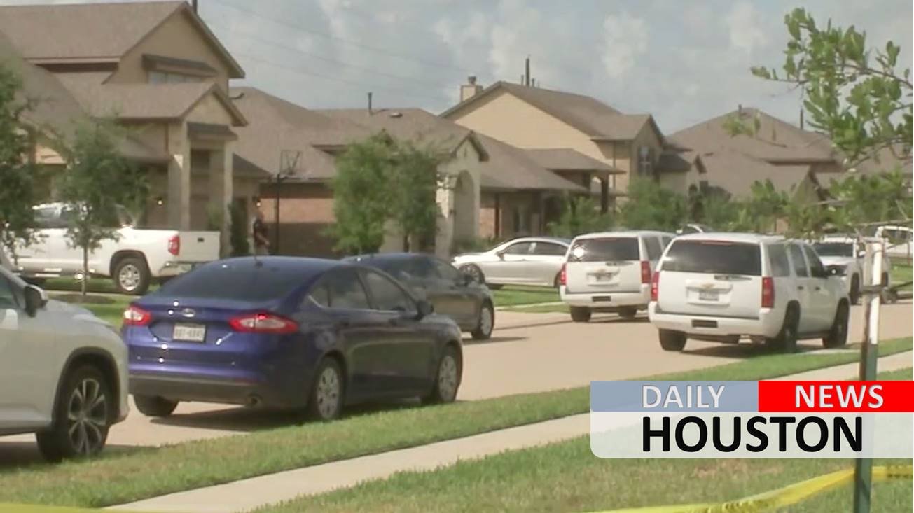 Woman’s ex accused of fatally stabbing her boyfriend in front of her kids in Fort Bend County