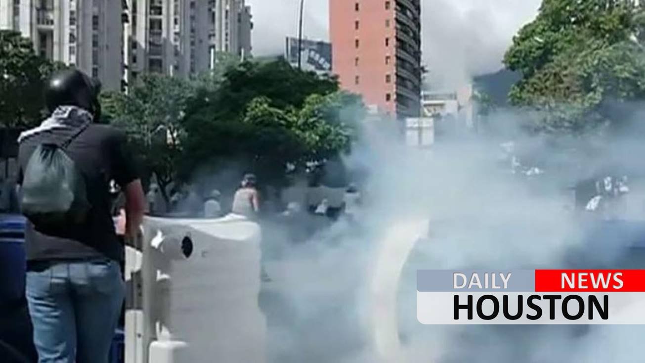 Venezuela’s leadership crisis ‘cannot be ignored’ as world picks whether to back Maduro or support opponent Guiado