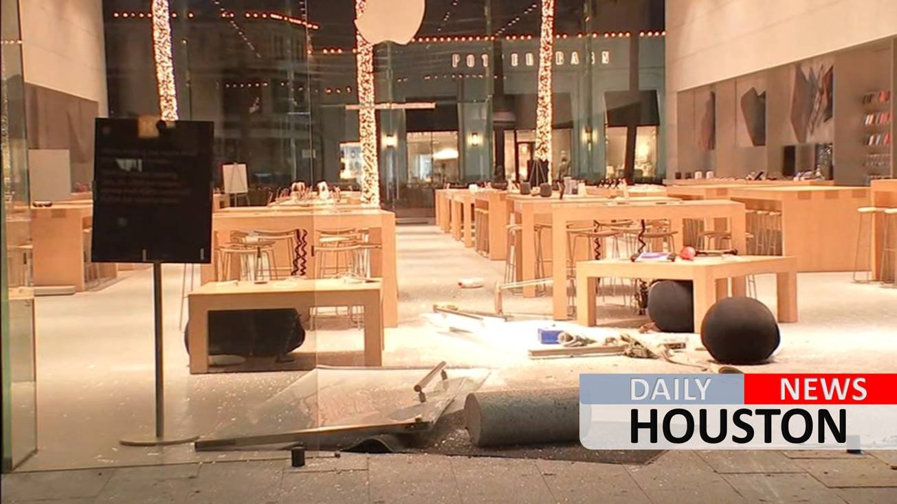 Suspects crash truck into Highland Village Apple store again