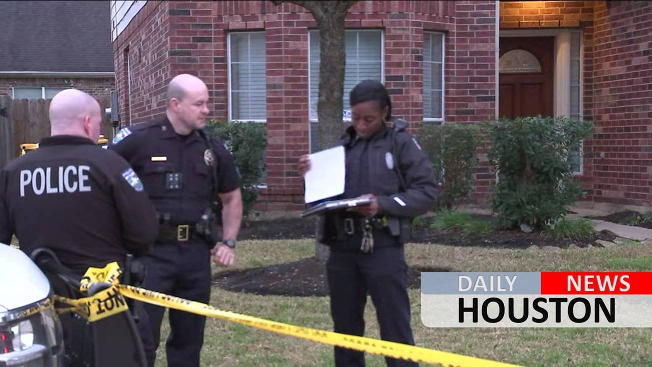 3 people shot to death in double murder-suicide inside Pearland home