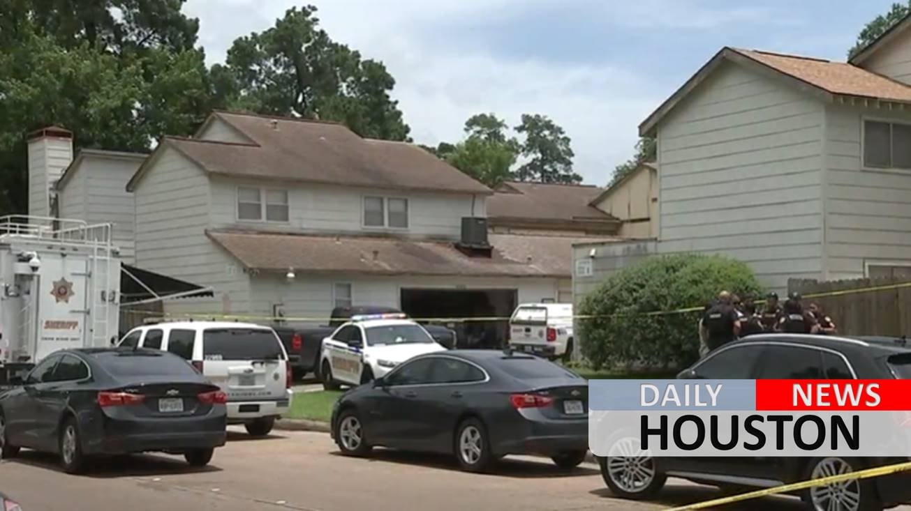 1 dead, 1 injured in deadly shooting in Aldine, gunman still on the loose