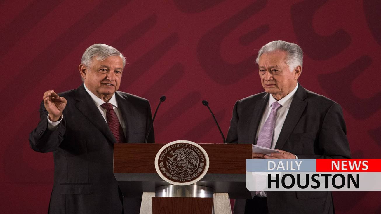 La sombra de la corrupción amenaza al director de la empresa pública mexicana de electricidad