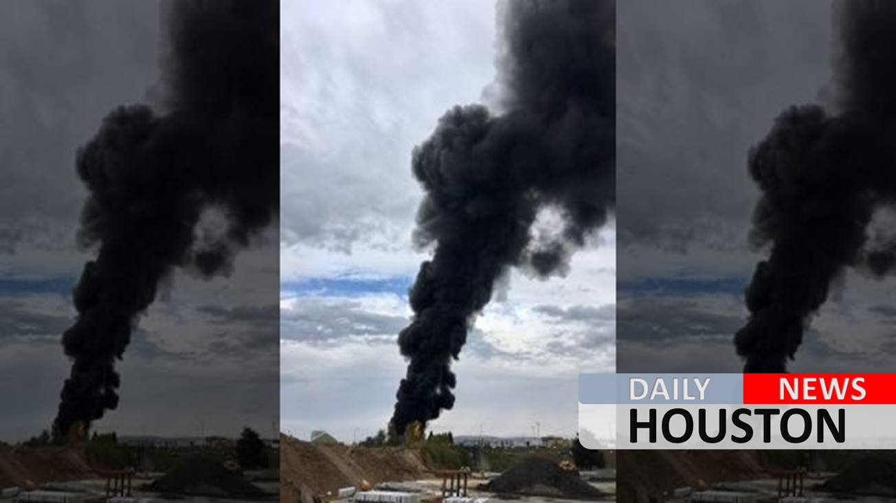 World War II-era aircraft crashes at Bradley International Airport in Connecticut, injuries reported