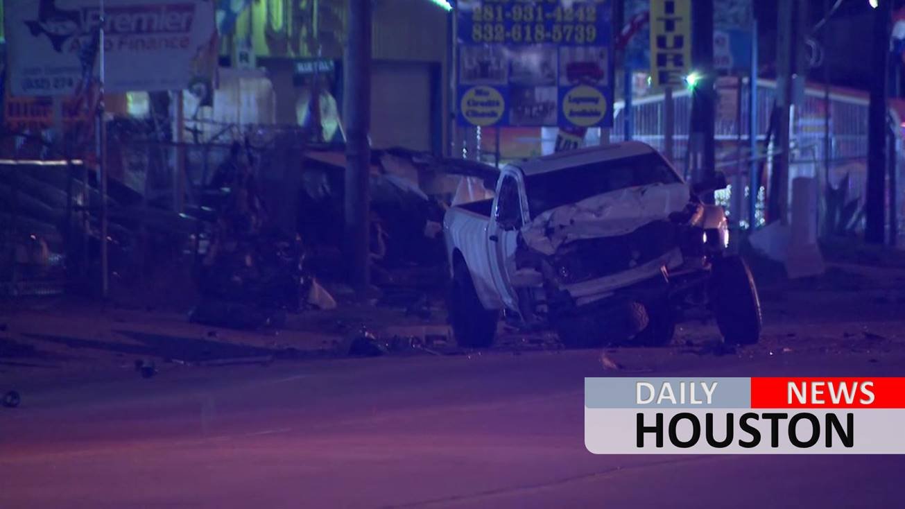 Toddler dead after major crash in north Harris County, deputies say