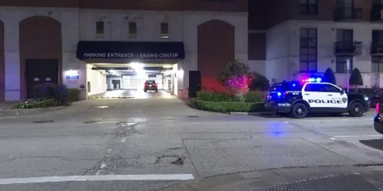 Houston Police Officer-Involved Shooting: An off-duty state trooper fires at a suspect within an apartment complex.