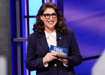 Producer confirms Mayim Bialik’s habit was concerning when she began hosting show